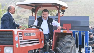 Büyükşehir’den tarıma sınırsız destek 3 AW074125 01 |