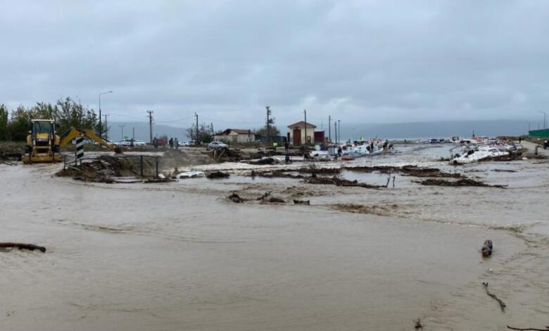 Çanakkale'de Kepez Deresi taştı 1 AW075456 01 |