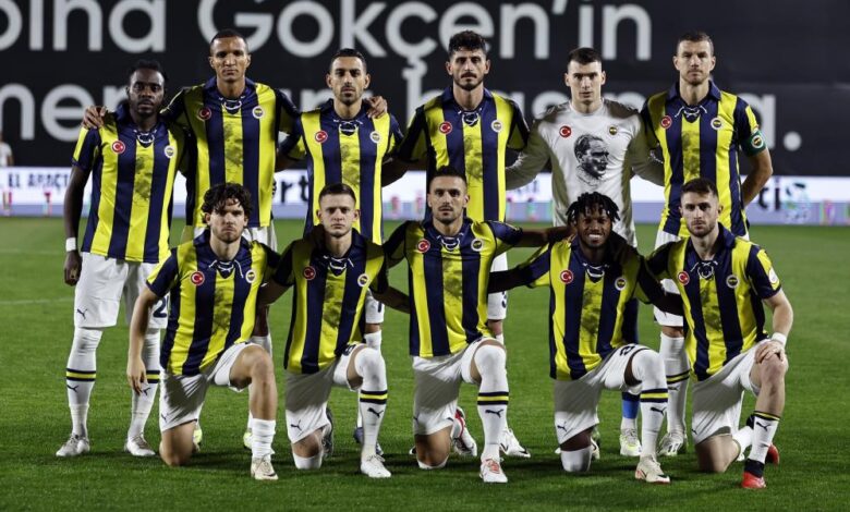 AW076064 01 |