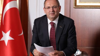 Ayvalikli egitim fidanina 800 liralik burs 1 e1699437896310 |