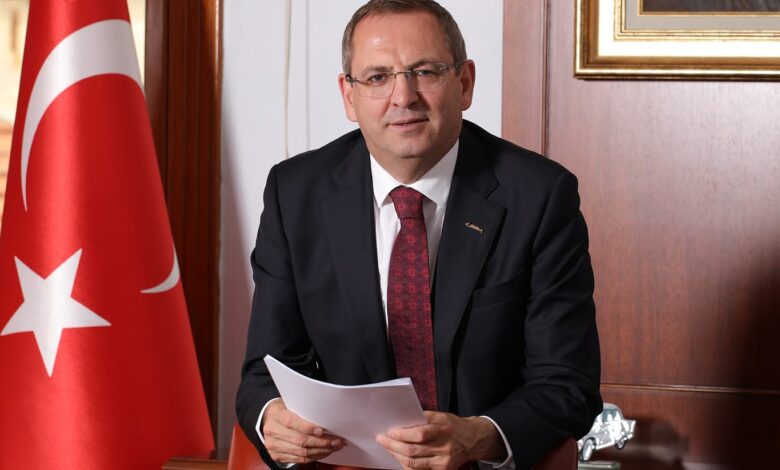 Ayvalikli egitim fidanina 800 liralik burs 1 e1699437896310 |