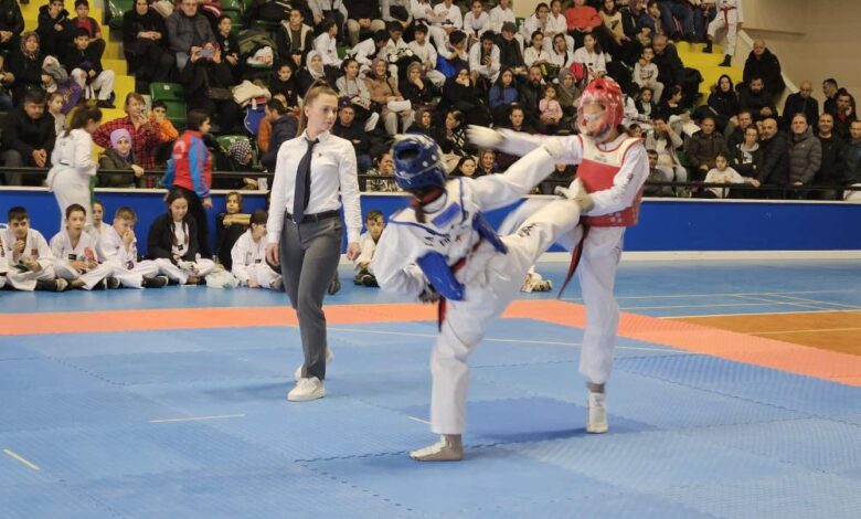 Balıkesirli sporcular başarılı sonuçlara imza atıyor 1 AW101722 01 |
