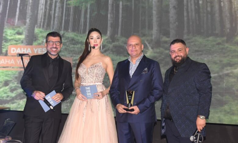 Magazin ve iş dünyasını buluşturan gece 1 AW104229 01 |