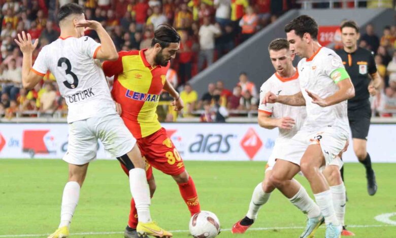 Göztepeli Yalçın Kayan, kariyerinin en golcü sezonunu yaşıyor 1 goztepeli yalcin kayan kariyerinin en golcu sezonunu yasiyor 2fb3c2f |