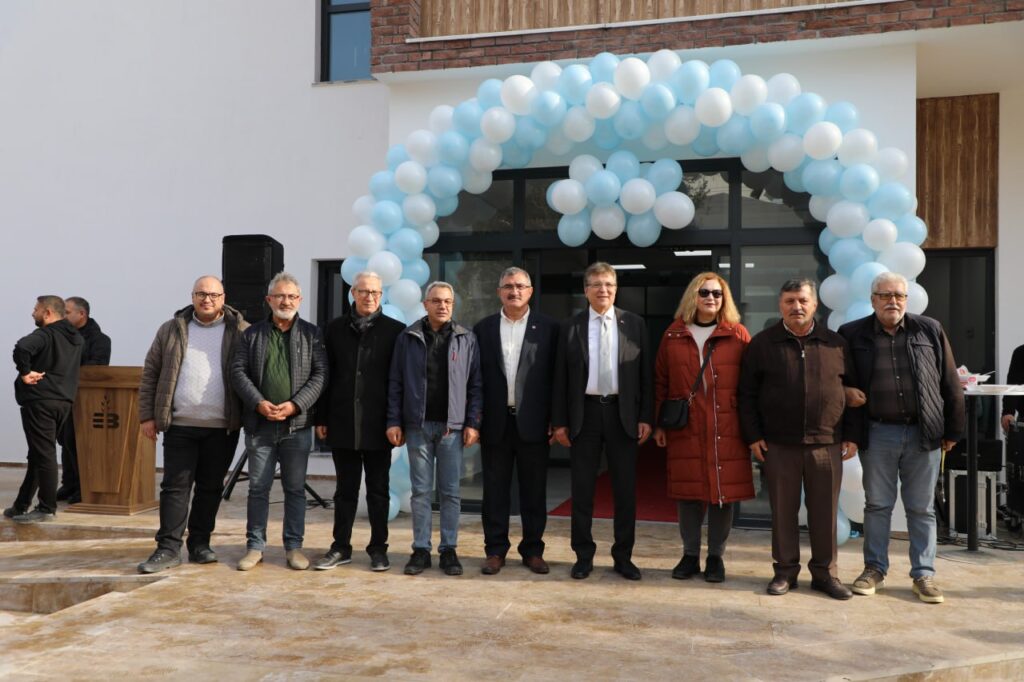 tuzcumurat mahalle evi 11 |