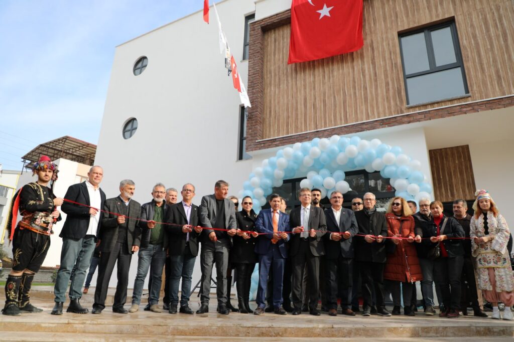tuzcumurat mahalle evi 9 |