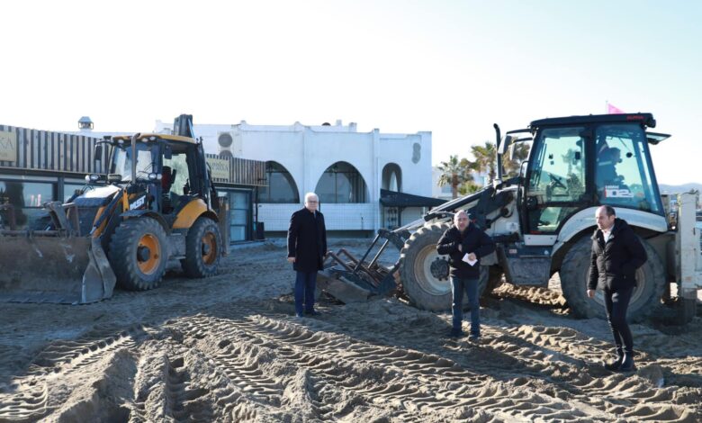 Başkan Deveciler Duyarsız Kalmadı Ören Plajı'nda Yapılan Beton Seti Yıktı 1 2 |