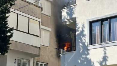 ayvalikta ev yangini 1 yarali c28c52d |