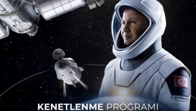 bakan kacir saat 1227de astronotumuz alper gezeravciyi da tasiyan aracin isse kenetlenmesini bekliyoruz 527f2b5 e1705739315941 |