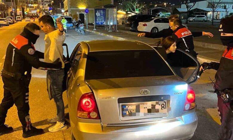 balikesirde aranan 38 sahis gozaltina alindi 091c5a8 |