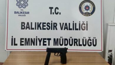 balikesirde asayis uygulamasinda 10 sahis gozaltina alindi d8a1516 |