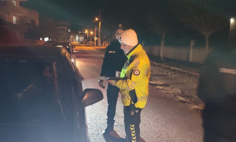 balikesirde polisten asayis ve trafik uygulamasi 339c4d8 |