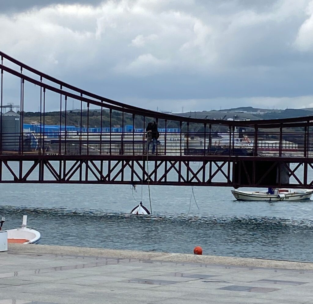 bandirmada ici su ile dolan kayik batti 916108f |