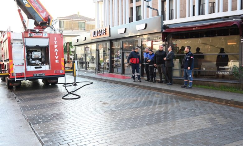 bigada avmde cikan yangin korkuttu c7143c1 |