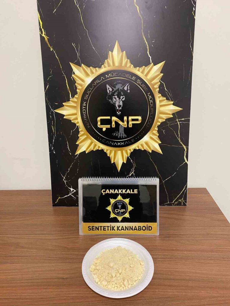 canakkalede piyasa degeri 24 milyon tl oldugu degerlendirilen sentetik kannabinoid ham maddesi ele gecirildi 8eb3105 |