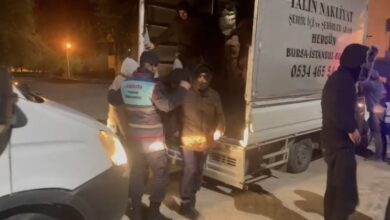 ezinede 35 kacak gocmen ile 6 organizator yakalandi 0dbc6e3 |