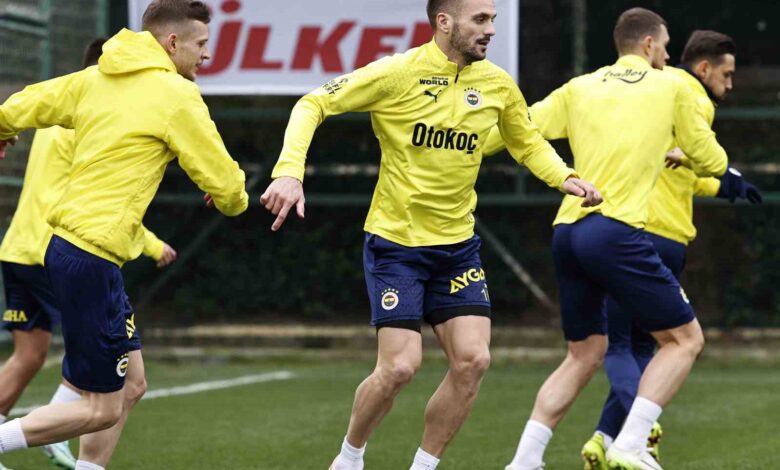 fenerbahcede samsunspor maci hazirliklari basladi 267dad0 |
