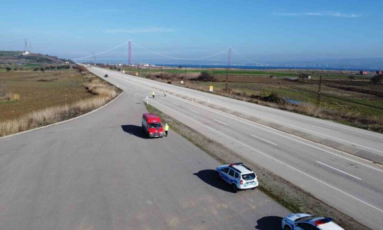 gelibolu bolge trafik denetleme istasyonu amirligi ekiplerinden trafik denetimi 55a5d42 |