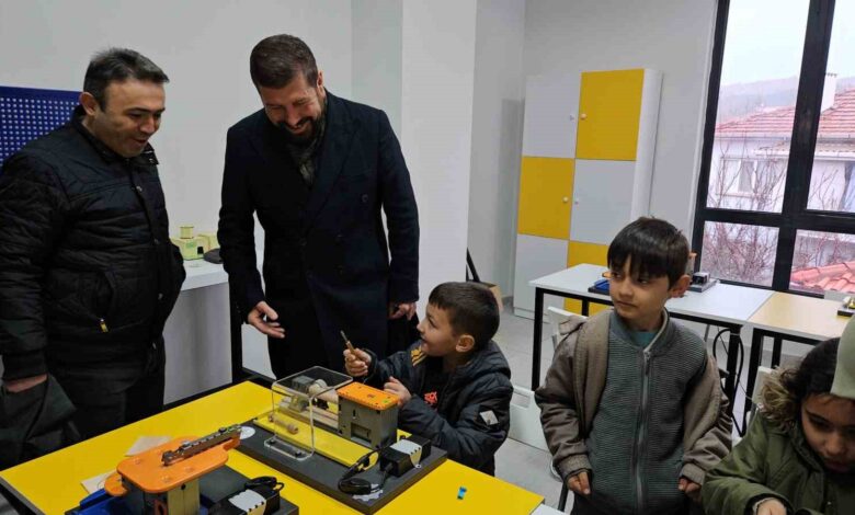 Öğrenciler karne tatilinde Bilim ve Tekonoloji Merkezinde 1 ogrenciler karne tatilinde bilim ve tekonoloji merkezinde 391937d |