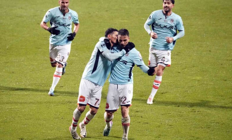 trendyol super lig kasimpasa 0 basaksehir 1 ilk yari c89d1e7 |