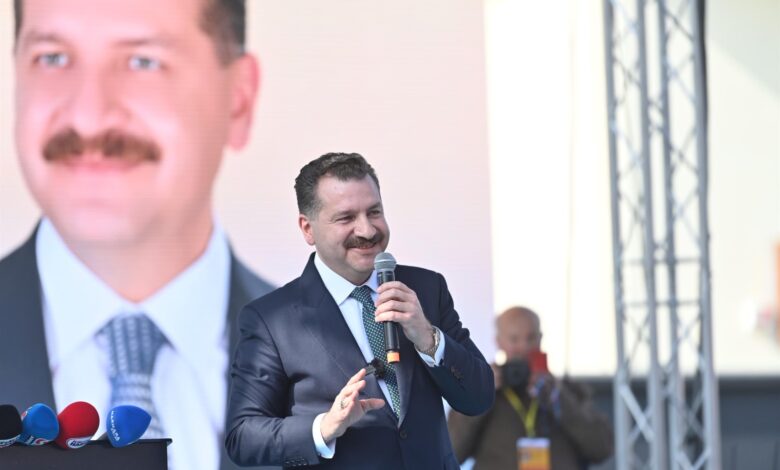 Başkan Yılmaz, kopyacı adaylara siyaset dersi verdi 1 WhatsApp Image 2024 02 28 at 14.47.23 |