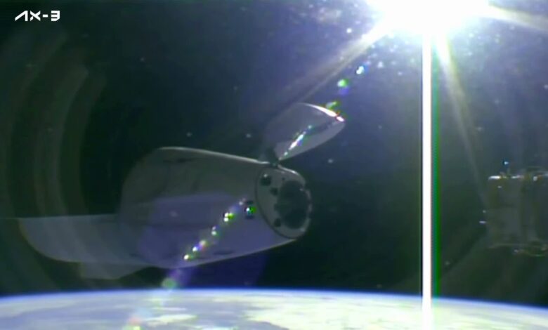 astronot gezeravciyi tasiyan dragon kapsulu issten ayrildi 07e9ba5 |