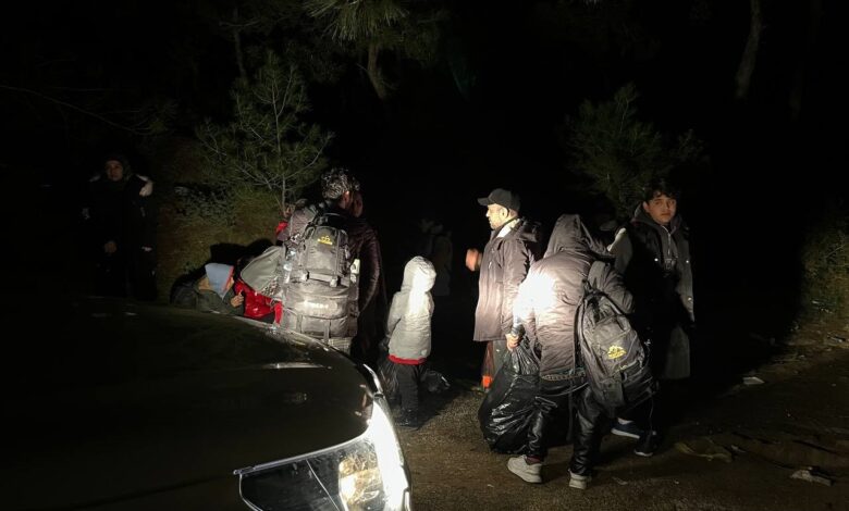 ayvalikta 15 duzensiz gocmen yakalandi 2543b53 |