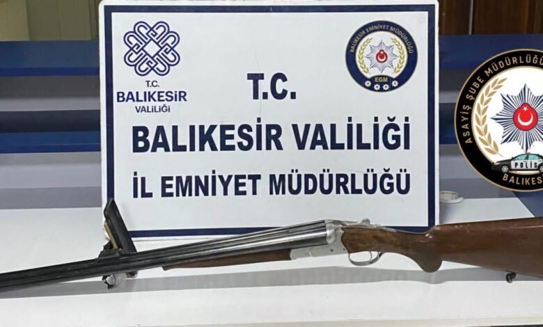 Balıkesir’de asayiş ve uyuşturucu operasyonu: 4 gözaltı 1 balikesirde asayis ve uyusturucu operasyonu 4 gozalti 1242827 |