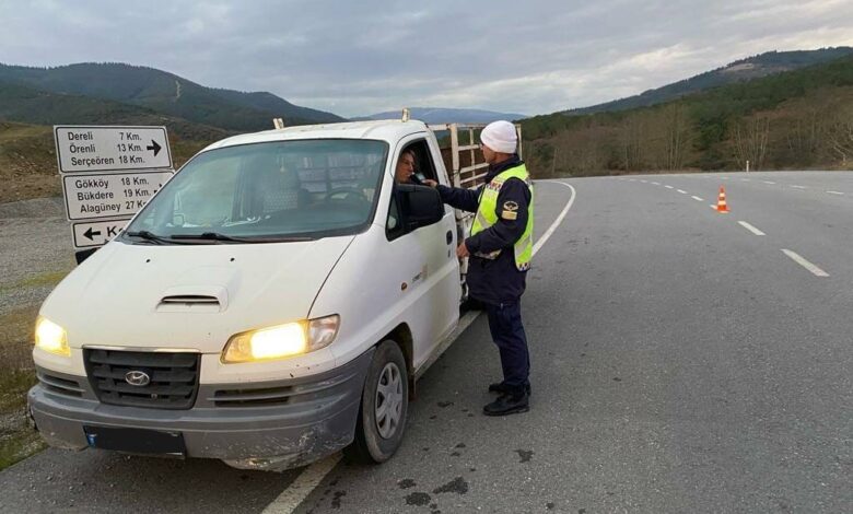 balikesirde jandarmadan trafik denetimi 340bcb6 |