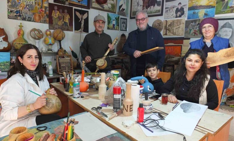 balikesirli tekniker evinde atolye kurdu ucretsiz kurs veriyor 09bf894 |