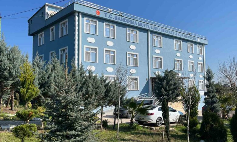 bandirmanin hafizlik kuran kursu tum bolgeye ornek oluyor fcb1263 |