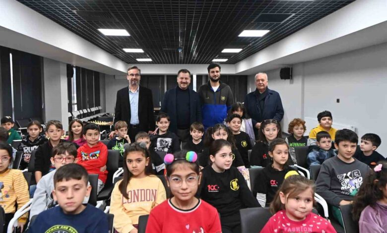 baskan yilmaz biz yaptik yine biz yapariz 8eb3105 |