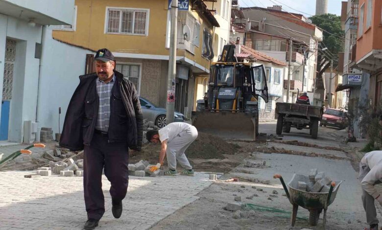 Burhaniye’de yol sevinci 1 burhaniyede yol sevinci c545a9d |