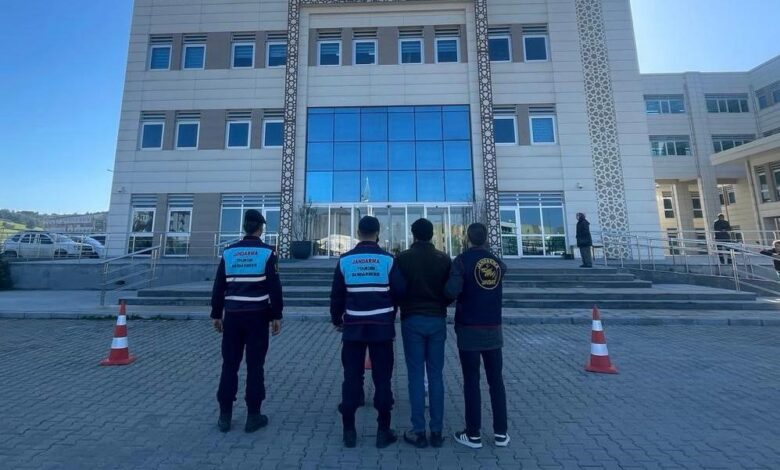 Çanakkale’de 1 koç ve 3 koyun çalan 2 şüpheli jandarma tarafından yakalandı 1 canakkalede 1 koc ve 3 koyun calan 2 supheli jandarma tarafindan yakalandi c8844ba |