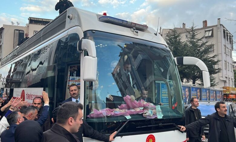 cumhurbaskani erdogan balikesirde sevgi gosterileri ile ugurlandi 98cd9fe |