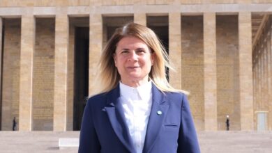 iyi partide ozlem ural istifa etti c33c726 |