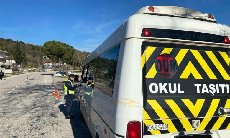 Jandarma’dan okullarda huzur denetimi 1 jandarmadan okullarda huzur denetimi 2513d5f |