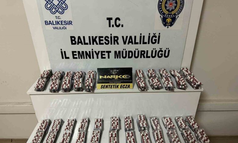 polisin durdurdugu arac uyusturucu deposu cikti d7fbadf |