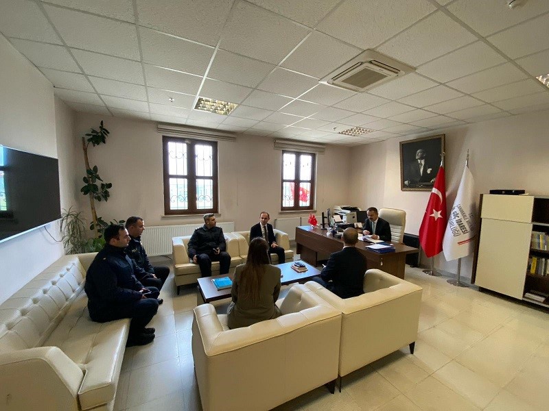 vali aktastan ayvacik geri gonderme merkezinde inceleme 7349035 |