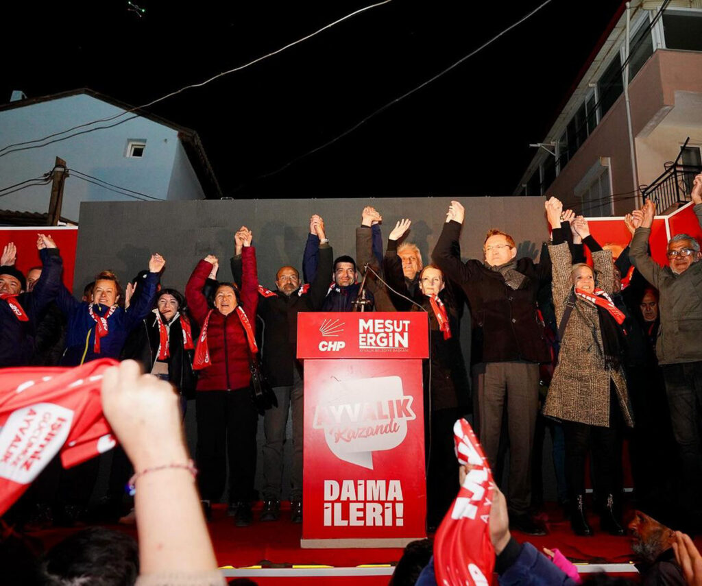 Başkan Mesut Ergin: “Burası Yenimahalle, sokaklara sığmadık” 2 BURASI YENIMAHALLE SOKAKLARA SIGMADIK 4 |