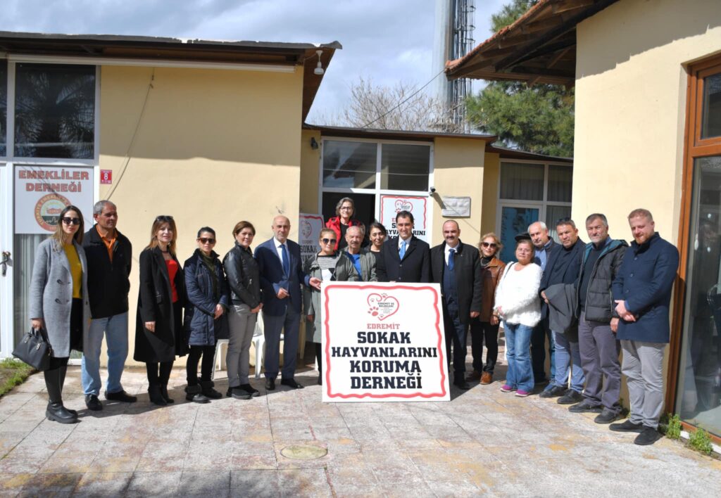 Sokak hayvanlarini koruma dernegi |