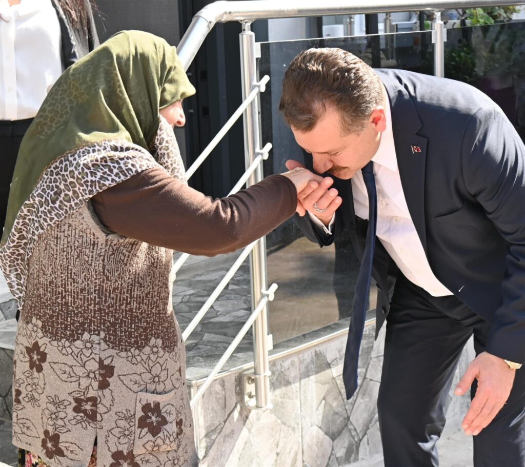 WhatsApp Image 2024 03 01 at 10.48.23 |