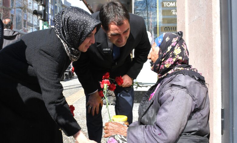 “Güçlü Edremit’e kadınlarla ulaşacağız” 1 WhatsApp Image 2024 03 08 at 20.39.27 2 |