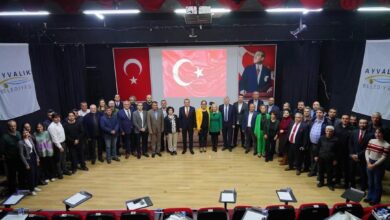ayvalikta donemin son belediye meclis toplantisi yapildi 524fbf3 |