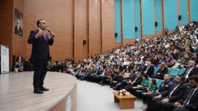 bakan kacir genclere uzay misyonunu anlatti 80d672e |