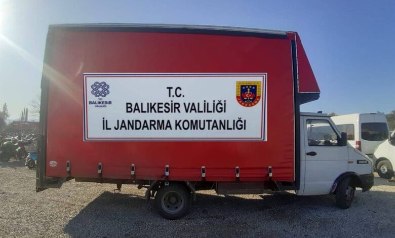 balikesirde 38 duzensiz gocmen ve 1 organizator yakalandi 6bd6d8e |