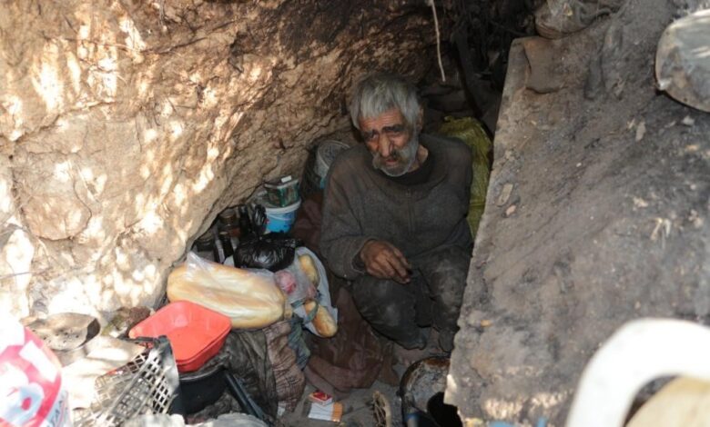 balikesirin magarada yasayan iskender agasi vefat etti 433a601 |