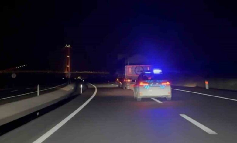 canakkalede filmleri aratmayan kovalamaca kamerada a74b50b |