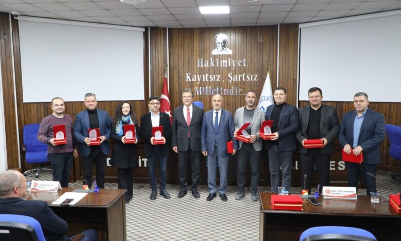 edremit belediye meclisinde veda toplantisi a64be66 |