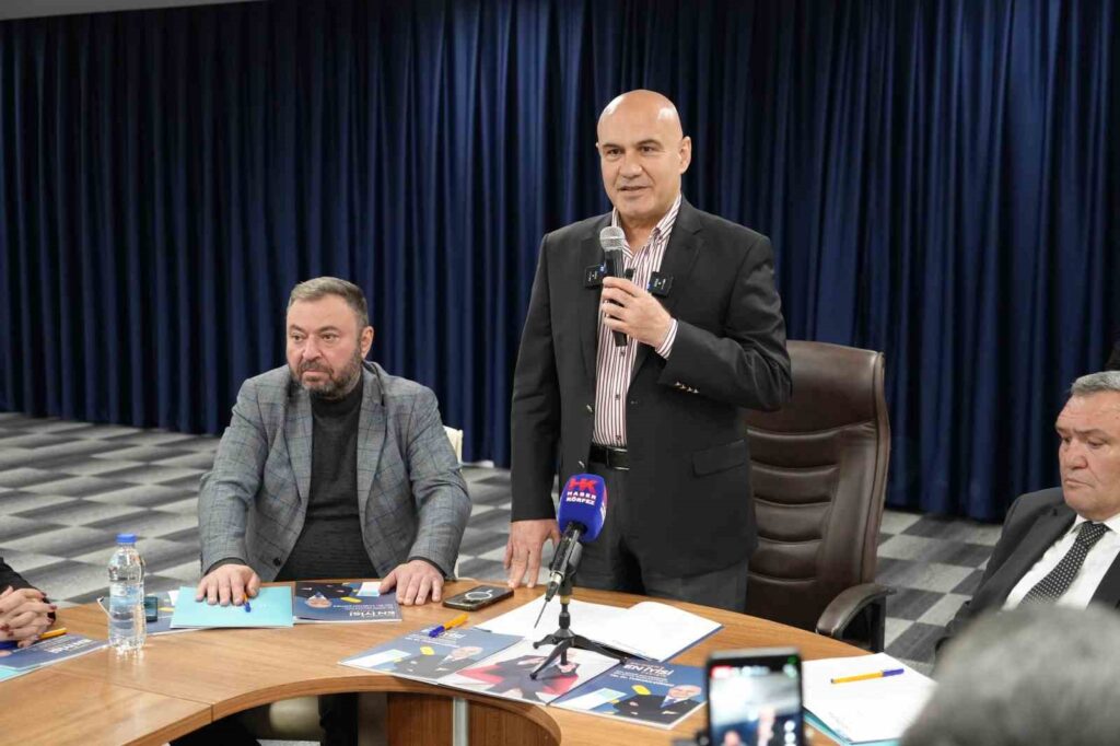 iyi partili comezden chp lideri ozgur ozele caresizlik ve siyasi kalpazanlik suclamasi 44c9d42 |